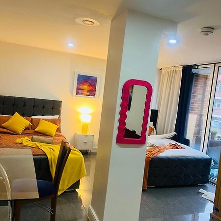 Cosy Luxurious Room In The Heart Of Λονδίνο Εξωτερικό φωτογραφία