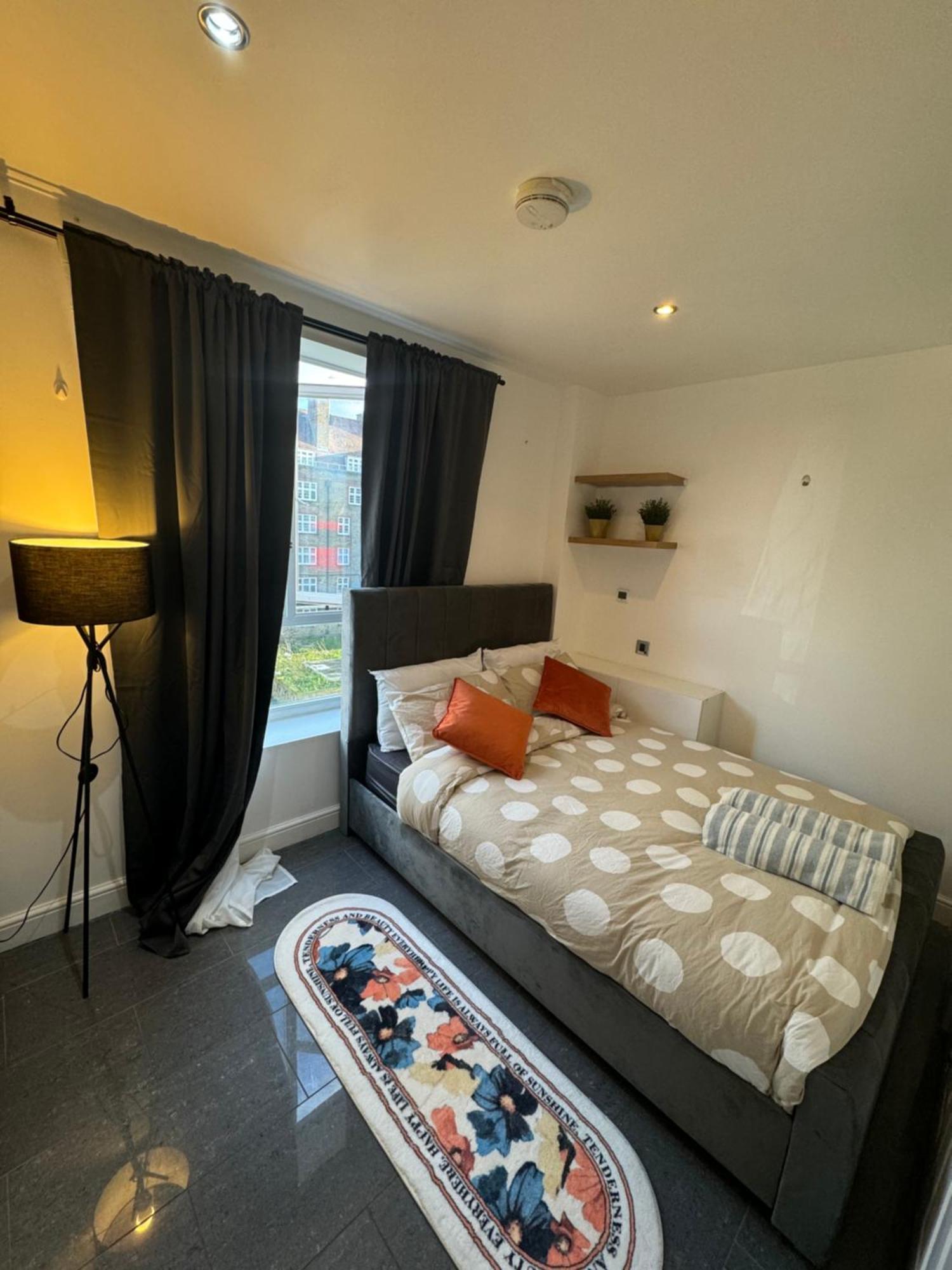Cosy Luxurious Room In The Heart Of Λονδίνο Εξωτερικό φωτογραφία