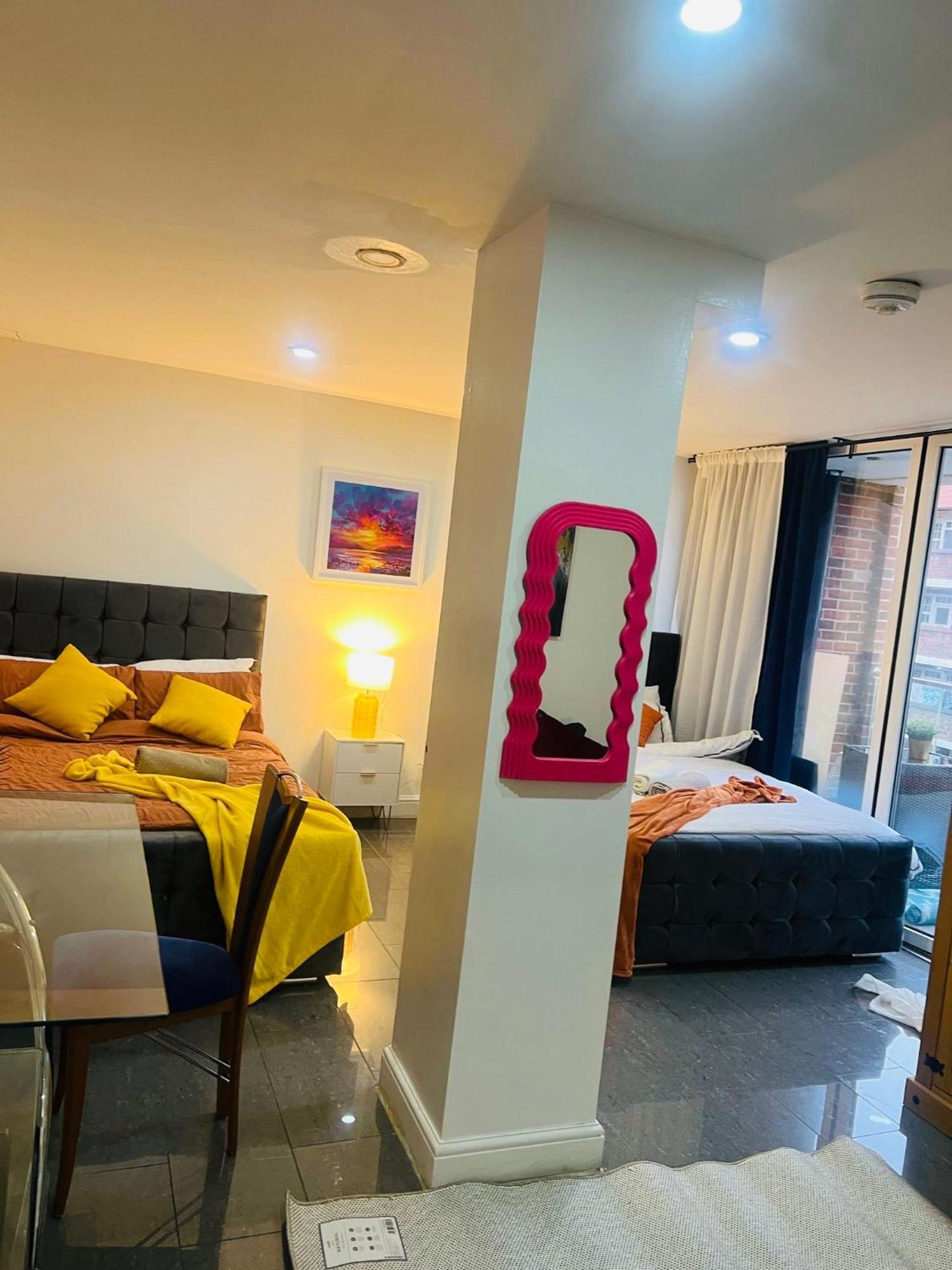 Cosy Luxurious Room In The Heart Of Λονδίνο Εξωτερικό φωτογραφία